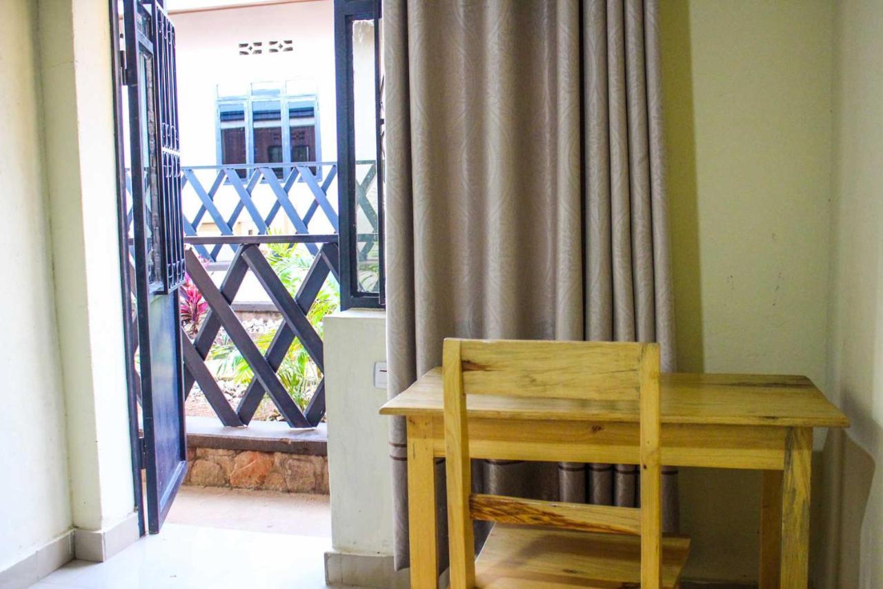 Bed and Breakfast Akagera Neighbors Kabarondo Екстер'єр фото